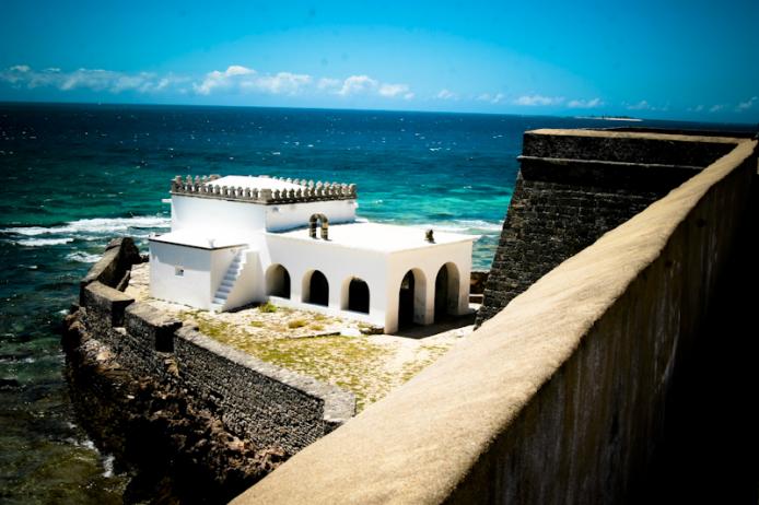 Ilha de Moçambique Mozambico. africa safari turismo viaggi mare spiaggia chiesa