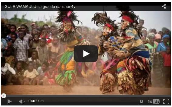 Gule Wamkulu la grande danza. Il culto segreto dei Chewa cultura tradizione malawi